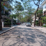Chính Chủ Cần Cho Thuê Gấp Văn Phòng Mặt Phố Phạm Tuấn Tài - Đặng Thùy Trâm. Giá Bán 12 Triệu