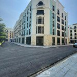 Bán căn góc cực hiếm shophouse 160m2 giá bán 18,38 tỷ quảng trường biển sun grand boulevard sầm sơn