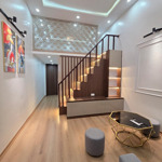 Bán nhà mới koong gần trung tâm quận--- 37m2-- 4 tầng 4 ngủ --giá 5 tỉ ( thương lượng sâu). mô t