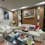 (căn góc) chính chủ bán căn 3pn 2wc 130m2, bc đông nam, sổ đỏ cc. giá 9 tỷ times tower