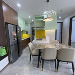 Cho thuê ch midtown the peak 80m2 giá 1100$/th 2 pn