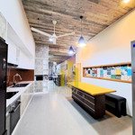 Nhà phố thiết kế mở , đủ nội thất sân xe hơi 4 phòng . giá bán 30 triệu