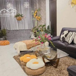 Nhà nguyễn an ninh oto vào nhà - gần phố - vừa ở vừa kinh doanh - giá tốt nhất khu vực