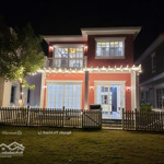 Biệt thự đơn lập 200m full nội thất cao cấp cằm cạnh clubhouse gía bán rất rẻ chỉ 7 tỷ bao thuế phí