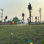 Cần bán lô liền kề cạnh khe thoáng centreville lương sơn giá tốt