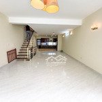 Cho thuê nhà 3 phòng ngủ tại tây hồ có lối ô tô ra vào, không nội thất