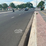 Chủ Ngộp Oxy Bán Gấp 2 Căn Nhà Liền Kề Đường Trần Quang Diệu Phường Long Toàn Bà Rịa 309M2/6Tỷ8