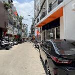 Rẻ hơn thị trường 5 Tỷ, Bề Ngang Siêu lớn 15m, MT NGAY TRƯƠNG ĐỊNH, Q3. 200m2. 52Tỷ