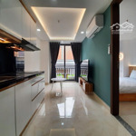 Cho thuê cc mini studio - 1 phòng ngủban công kế vòng xoay dân chủ, ga sài gòn, trường sa, p 12, q3, hcm