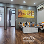 Bán căn hộ chung cư hà thành plaza 102 thái thịnh, đống đa, 68m2 2pn full đồ 5.65 tỷ, 0983.237.984