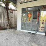 Siêu hot - cho thuê nhà mặt tiền nguyên căn ngay cây xăng chắn giã - diên phước