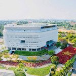 Bán nhà lầu sát làng đại học dĩ an đường ô tô, hoàn công, sân xe hơi, giá chỉ 4.6 tỷ