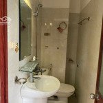 18 tr/th - cho thuê mặt tiền ngay chợ bàn cờ, quận 3, 1pn 1wc, vừa ở vừa kinh doanh tốt