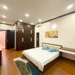 Bán Nhà Phố Hoàng Cầu, Đống Đa, Ô Tô, Kinh Doanh 180M2 Gần Hồ Hoàng Cầu Chỉ 65 Tỷ Liên Hệ: 0919.643.339