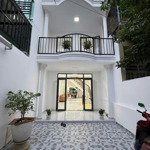 Bán Nhà Đẹp Phường Phước Long A, Quận 9, Sổ Hồng Hoàn Công. Sân Cực Rộng Mát