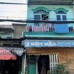 Bán nhà 1 trệt 1 lầu, mặt tiền đường số 4, linh xuân, thủ đức, thiết kế tiện dụng, sạch sẽ