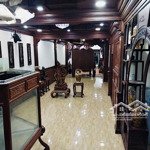Cần Bán Nhà Mặt Tiền Đường Song Hành