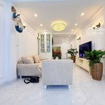 Bán Nhà Xuân Đỉnh. 35 M2, 5 Tầng, Lô Góc, 7 Chỗ Đỗ Cửa, Cạnh Ngoại Giao Đoàn. Giá Bán 9.6 Tỷ