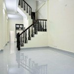 Nhà đẹp dân xây ngọc thụy 40m2 x 4 tầng, cạnh trường học viện hậu cần, ô tô 7 chỗ