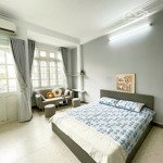Cho thuê phòng có nội thất, ban công gần lê văn sỹ, phố thời trang trần quang diệu, ga sài gòn