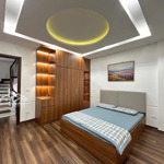 Bán Nnhà Đội Cấn Liễu Giai Ba Đình_ 35M_5Tầng _ Nhà Đẹp Ở Ngay _ Ngõ Rộng Thoáng_ 7.9 Tỷ