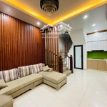 Bán Nhà Nhật Tảo - Lô Góc Xinh Xắn - 6 Tầng - Giá Nhỉnh 6 Tỷ - Siêu Phẩm
