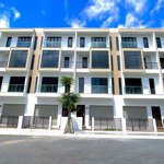 Nhà Phố Xây Sẵn 6X20M, Giá Bán 4,6 Tỷ (Full Giá 100%), Giá Tốt Nhất Để Đầu Tư. Lh Em Phước 0938.19.3936