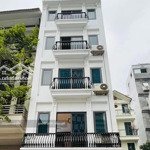 Bán Nhà Mỹ Đình Nam Từ Liêm 39M2 4 Ngủ Căn Góc Nhà Mới - 6.3 Tỷ Ctl