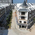 Bán Gấp Liền Kề Khu Bình Minh Dự Án Hinode Royal Park. Diện Tích 100M2 Giá Bán 20 Tỷ. Liên Hệ: 0966761190