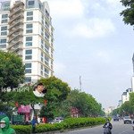 Cực Hiếm! Bán Nhà Gia Thụy, Khu Phân Lô Vip, 37M2 Xmặt Tiềnrộng X 7 Tầng, Gara Ô Tô, 7 Tầng Thang Máy