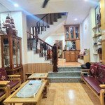 Bán nhà đẹp tại hoàng mai, 30m ô tô, 6,4 tỷ, 38m2, 5 tầng, 3pn, 4wc, pháp lý đầy đủ