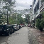 Cực Phẩm Phân Lô, Ô Tô Chạy Vòng Quanh, Gara, Gần Hồ Đường Kim Đồng