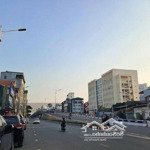 Giảm Sâu! Hơn 12Tỷ Dân Xây 55M2 Trung Tâm Bồ Đề - Mặt 5M Ô Tô Đỗ Cửa View Thoáng Ô Tô Thông Gần Phố