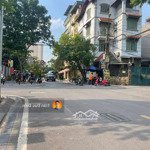 Bán Nhà 3 Tầng Lô Góc Khu Tái Định Cư X6 Thạch Bàn, Cách Đường Cổ Linh 10M, Vị Trí Kinh Doanh