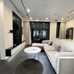Bán Cc 3 Phòng Ngủ+ 2 Vệ Sinhtại Vinhomes Golden River Ba Son, 17,5 Tỷ, 100M2, Q1, Hcm