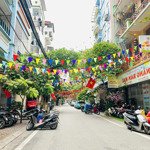Siêu Sao Đập Hộp - Vip Xã Đàn, Đống Đa, 2 Mặt Thoáng, Kinh Doanh, Ô Tô Đỗ Cửa , Tặng Full Nội Thất
