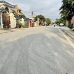 đất minh kha, ô tô ra vào thoải mái, đi có đôi trăm mét ngay chợ minh kha
