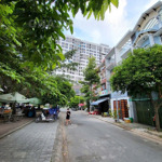 Nhà mặt tiền đối diện công viên, khu dân cư areco, sát phạm văn đồng, cho thuê làm vp 27 triệu/tháng