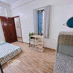 Cho thuê ccmn thang máy, khép kín, full đồ ngay 73 hoàng ngân, gần chợ quan nhân, cầu cống mọc