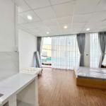 Thuê ngay 1 phòng 40m2 full nội thất gần ngay ngã tư hàng xanh tại ung văn khiêm, quận bình thạnh