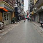 Bán nhà kim ngưu, ô tô đỗ ngày đêm. nhà đẹp dân xây còn mới, hiếm.