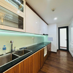 Chính chủ bán căn 2 phòng ngủ giá hơn 5 tỷ. sổ đỏ