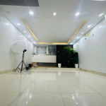 Nhà đẹp 7 tầng - cách 1 nhà ra phố - gần hồ - ngõ rộng - trung tâm thanh xuân - chỉ 7x tỷ