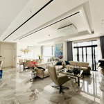 Bán căn góc cc royal city, nguyễn trãi, thanh xuân, hà nội, 21 tỷ, 187 m2. lh: 0987485936