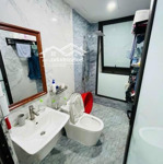 Cần tiền bán gấp! nhà khương đình - thanh xuân, dt35m2, 6tầng, nhà đẹp, giá thương lượng