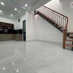 Bán Nhà phố trung tâm Nha Trang chỉ hơn 2ty