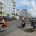 Vị trí hiếm nhà 2mặt tiềnngay nguyễn xí p26 -dt 6x27 -khu vực được xây cao - chỉ 25.8 tỷ 0868976735