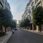 Căn San Hô 6 Căn 28. Dt; 84M2, 5 Tầng Giá Bán 13 Tỷ, Lh ; 0942218658