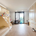 Nhà 5 Tầng Mới Mặt Hồ Vườn Hoa Ngọc Lâm, Ô Tô Tránh Nhỉnh 12 Tỉ