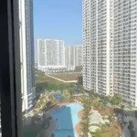 Cần bán căn 2n + 64m2 imperia vinhomes smart city tầng cao view bể bơi nội khu, giá 4,xx tỷ bao phí
